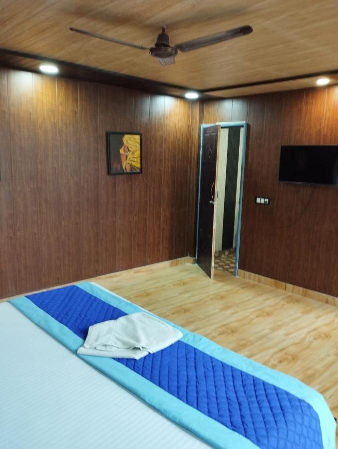 Hotel Pearl Residency Мукетсвар Екстер'єр фото