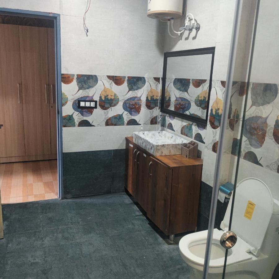 Hotel Pearl Residency Мукетсвар Екстер'єр фото